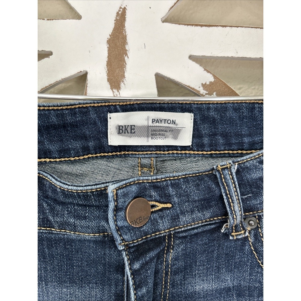 Bke Payton size 29x33.5 Dark Wash Universal Fit Mid Rise Bootcut Jeans *J187 - Picture 2 of 6